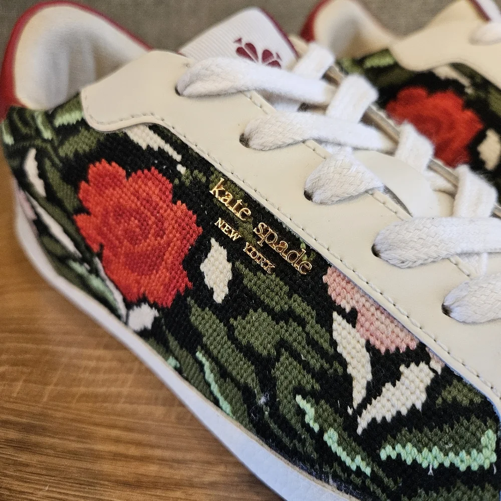 Kate Spade Ace Rose Women's Sneakers With Floral Embroidered Design Size 7.5